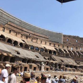 Colosseum - Magnificent place to visit, but you need planning to visit to avoid stress. - Landmarks & Historical Buildings Near Me - Rome, RM