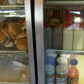 Tasty Bakery Chicks & Fish - Bakeries Near Me - Lake Worth, Florida