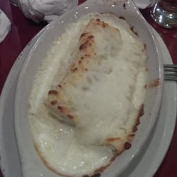 Tony's Pizza & Subs - Manicotti with Alfredo yum