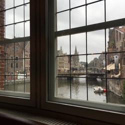 Oude Vismijn - Vue sur les canaux
