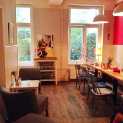 Frau Larsson - Hinterzimmer