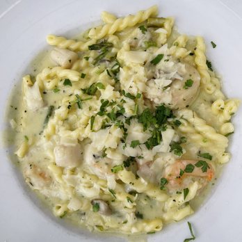 Bluewater Avalon - Shrimp and scallop pasta. - Seafood Near Me - Avalon, California Bluewater Avalon - Shrimp and scallop pasta. - Seafood Near Me - Avalon, California