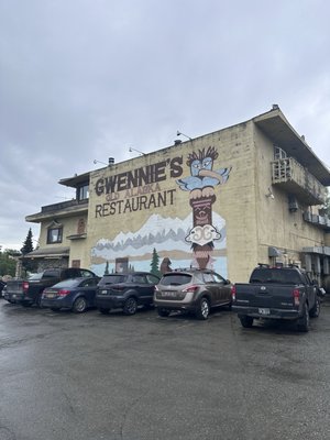 Gwennie's Old Alaska Restaurant by null