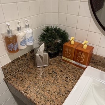 The Spa at The Cliffs - Sunscreen & lotion - Day Spas Near Me - Pismo Beach, California The Spa at The Cliffs - Sunscreen & lotion - Day Spas Near Me - Pismo Beach, California