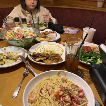 Olive Garden Italian Restaurant - Italian Near Me - Aurora, Colorado Olive Garden Italian Restaurant - Italian Near Me - Aurora, Colorado