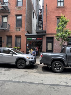 The Little Taco House by null