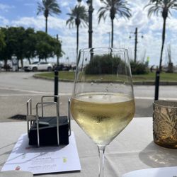 Restaurante Cal Pinxo - Wine w a view