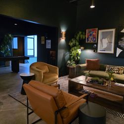 Pickle Athletics - Lounge area to chill and connect