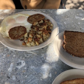 Blueberry Hill - Traditional breakfast (Sausage Patties) - Breakfast & Brunch Near Me - La Grange, Illinois