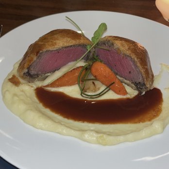 Gordon Ramsay Steak - Roasted Beef Wellington - Steakhouses Near Me - Atlantic City, New Jersey Gordon Ramsay Steak - Roasted Beef Wellington - Steakhouses Near Me - Atlantic City, New Jersey