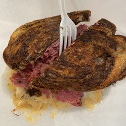 Sammis Sandwich At Norbs - The Reuben