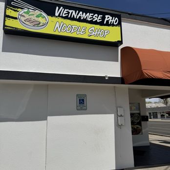 Vietnamese Pho Noodle Shop - Entrance - Vietnamese Near Me - Prescott, Arizona Vietnamese Pho Noodle Shop - Entrance - Vietnamese Near Me - Prescott, Arizona