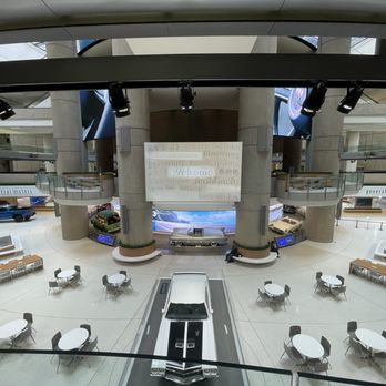 GMRenCen - Shopping Centers Near Me - Detroit, Michigan