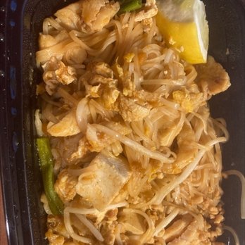 Thai Spoon Natomas - Pad Thai - Thai Near Me - Sacramento, California Thai Spoon Natomas - Pad Thai - Thai Near Me - Sacramento, California