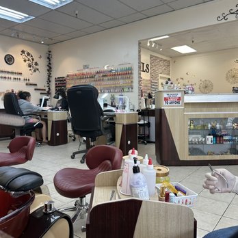 Top Nails - Inside is very clean with a separate area for manicures and pedicures. Clean bathroom too! - Waxing Near Me - Salinas, California Top Nails - Inside is very clean with a separate area for manicures and pedicures. Clean bathroom too! - Waxing Near Me - Salinas, California