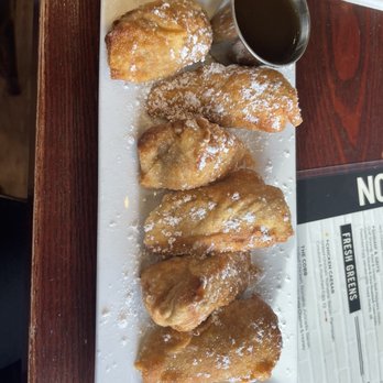 Brick And Spoon - Pigeon Forge - Bananas In Pajamas with no chocolate sauce - Breakfast & Brunch Near Me - Pigeon Forge, Tennessee