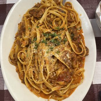 Lorna's Italian Kitchen - Tagliatelle Bolognese - Italian Near Me - San Diego, California Lorna's Italian Kitchen - Tagliatelle Bolognese - Italian Near Me - San Diego, California