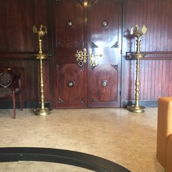 Ayurway Wellness - Indian style decor