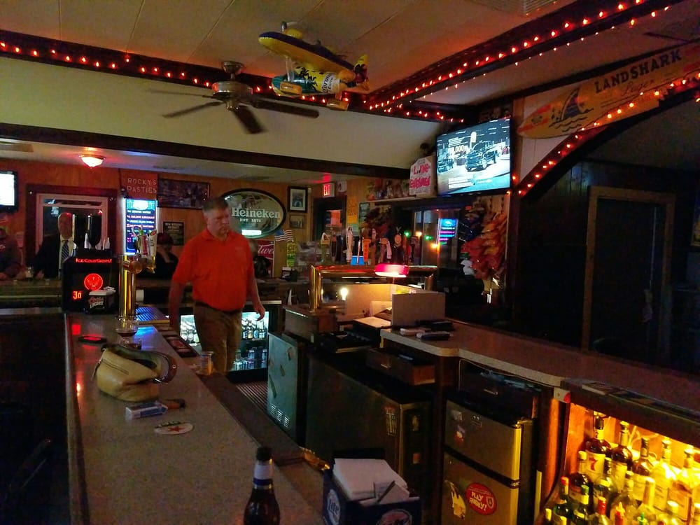 ADAMS BEER GARDEN 22 Reviews 123 Hibernia Ave, Rockaway, New Jersey