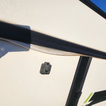 Freedom RV - This is just one of the photos they got paid hours to redo the seal and this is how I get it back - RV Dealers Near Me - Tucson, Arizona Freedom RV - This is just one of the photos they got paid hours to redo the seal and this is how I get it back - RV Dealers Near Me - Tucson, Arizona