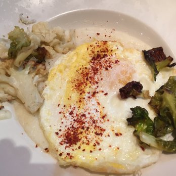 Beatrix - Cauliflower grits and eggs - New American Near Me - Chicago, Illinois
