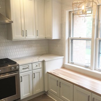 Delta - Bathroom and Kitchen Remodeling - Lake Bluff Kitchen - General Contractors Near Me - Lake Forest, Illinois