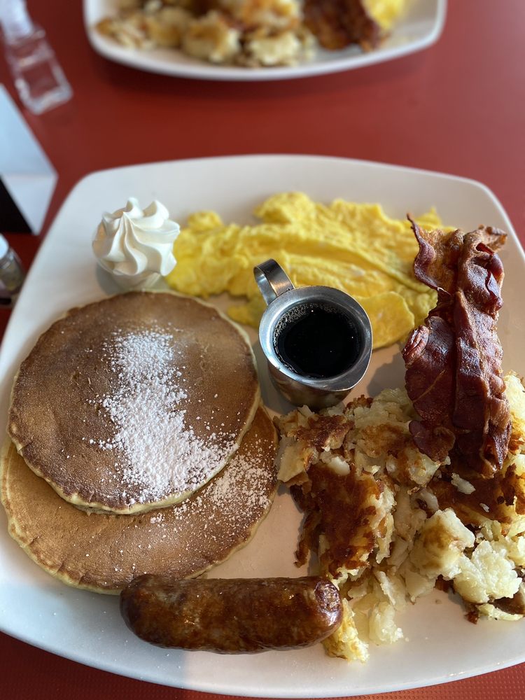 THE WHITMAN DINER Updated September 2024 57 Photos & 109 Reviews