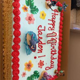 Thank you coldstone for my daughter's beautiful  custom cake! You did an amazing job and it tasted delicious!
