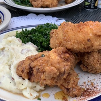 The Hideout Kitchen - Honey Chicken! - New American Near Me - Lafayette, California The Hideout Kitchen - Honey Chicken! - New American Near Me - Lafayette, California
