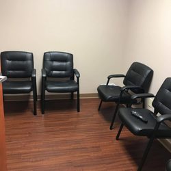 InstaCare Urgent and Family Care - Well waiting room