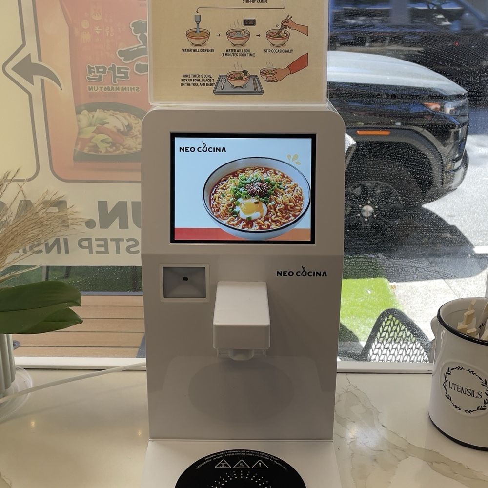Bumble Tea Cafe And Ramen - Bubble Tea Near Me - Honolulu, Hawaii