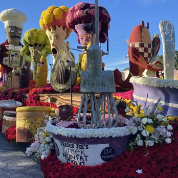 Float Fest - Festivals Near Me - Pasadena, California Float Fest - Festivals Near Me - Pasadena, California