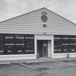 Rebel Yoga Somers