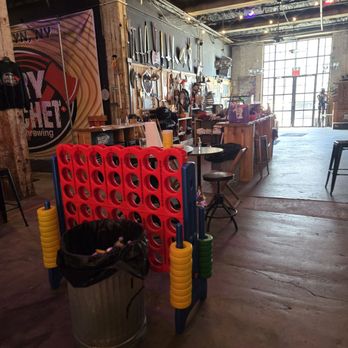 Bury the Hatchet - Axe Throwing Near Me - Brooklyn, New York Bury the Hatchet - Axe Throwing Near Me - Brooklyn, New York