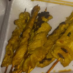 Nuan's Thai Kitchen - Pork satays