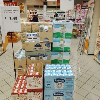 Conad City - Milk section - Grocery Near Me - Castellammare del Golfo, TP