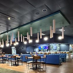 Pins & Wheels - Bar