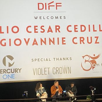 Violet Crown - Cinema Near Me - Dallas, Texas