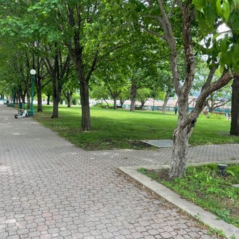 Kellogg Mall Park - Parks Near Me - Saint Paul, Minnesota