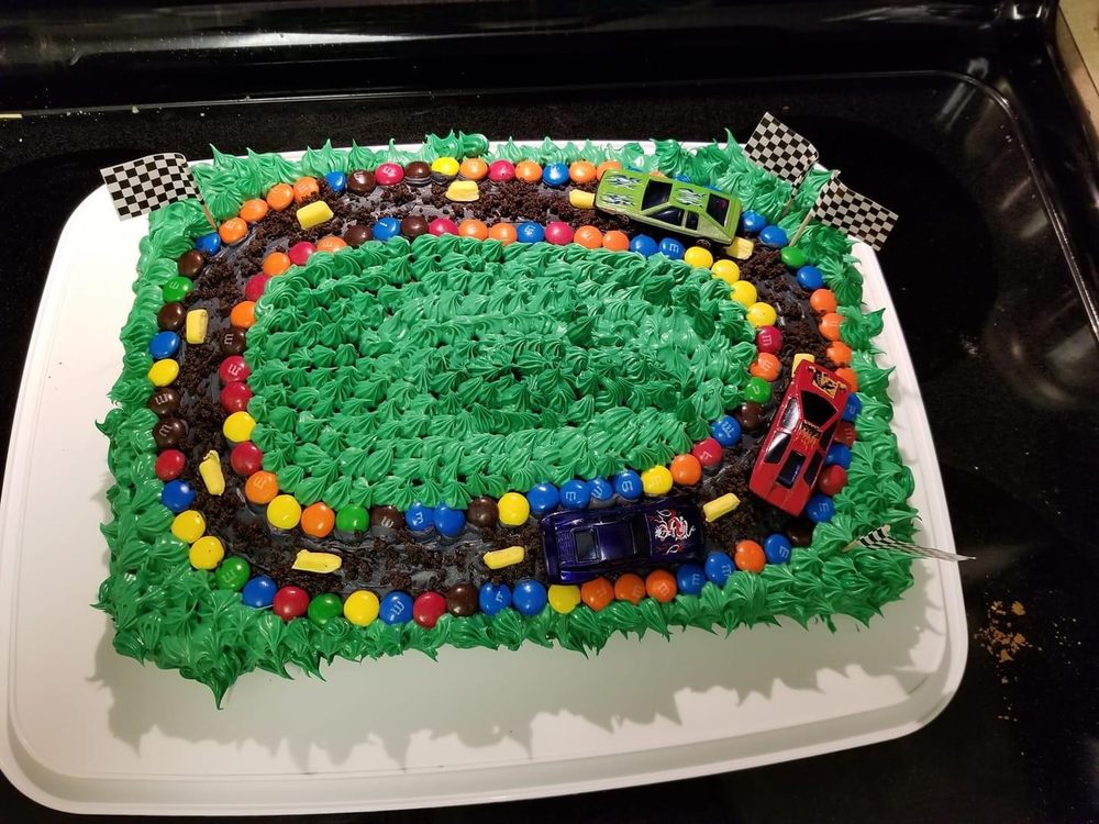 MAD SWEETS BAKERY Updated August 2024 13 Photos Longview, Texas Custom Cakes Phone