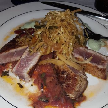 Noosa Bistro - Seafood Near Me - Mentor, Ohio