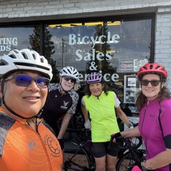 California Sports & Cyclery - Wheezers Cycling Team