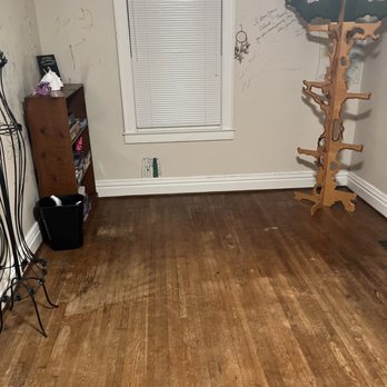 Lil Miss Cleans Everything - Home Cleaning Near Me Lil Miss Cleans Everything - Home Cleaning Near Me