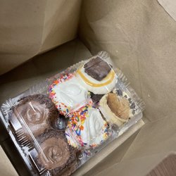 The Cakery Fishkill - Cupcakes