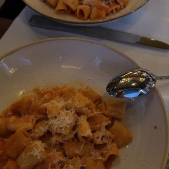 Crossroads Kitchen - Spicy Rigatoni Vodka - Vegan Near Me - Los Angeles, California Crossroads Kitchen - Spicy Rigatoni Vodka - Vegan Near Me - Los Angeles, California