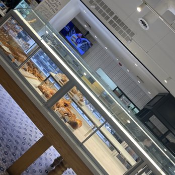 Paris Baguette - Bakeries Near Me - Atlanta, Georgia Paris Baguette - Bakeries Near Me - Atlanta, Georgia