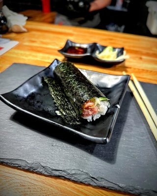 Kinjo Hand Roll Bar by null