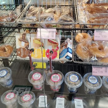 7-Eleven - Individually wrapped pastries - Convenience Stores Near Me - Davis, California