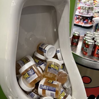 IT'SUGAR - Candy Stores Near Me - East Rutherford, New Jersey