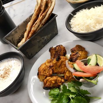 Dishoom - Garlic Naan, Chicken Tikka, Awadhi Lamb, Raita & steamed Basmati Rice - Indian Near Me - London, XGL